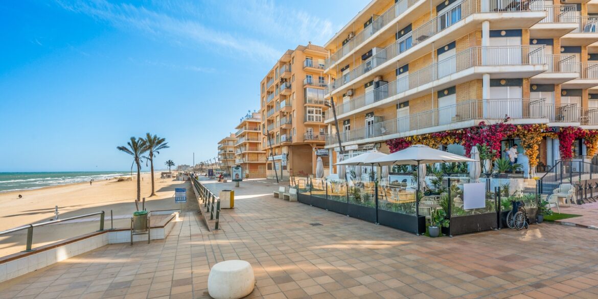 o_1jmd88jks1o2p1juomjd1rar4c93n