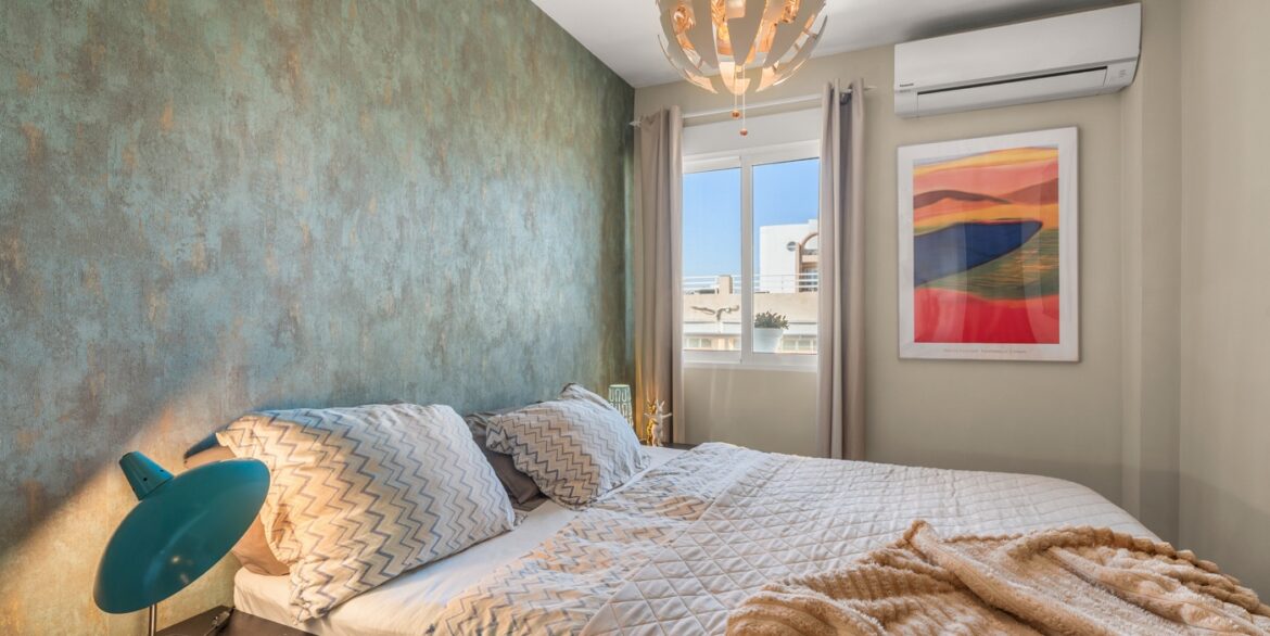 o_1jmd88jksrvk1amv6kc1sj86o630