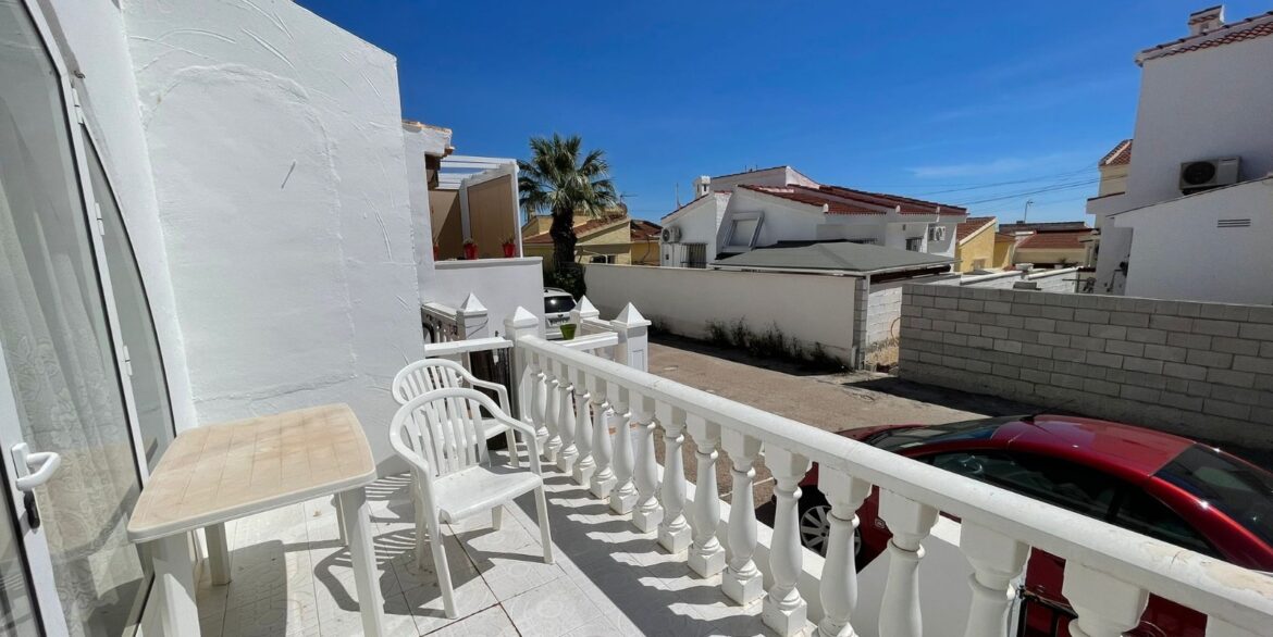 o_1jmnmv2kn1i961t0b1hrphp3oia2g