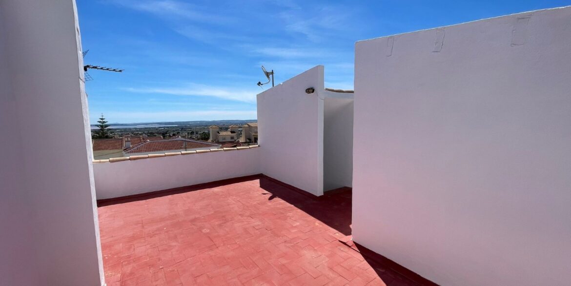 o_1jmnmv2knau51kf3vsa10s2e5v39