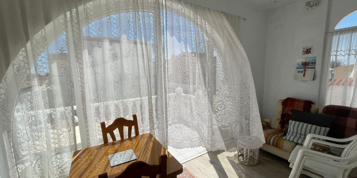 o_1jmnmv2knvit6ko10cc1tdv1bsb2i