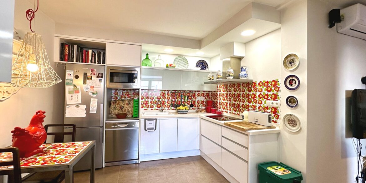 o_1jmntphei193vka6f841k2fp0b31