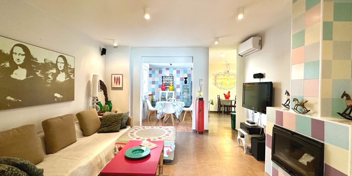 o_1jmntpheiu7m9d7153fj931sv72u