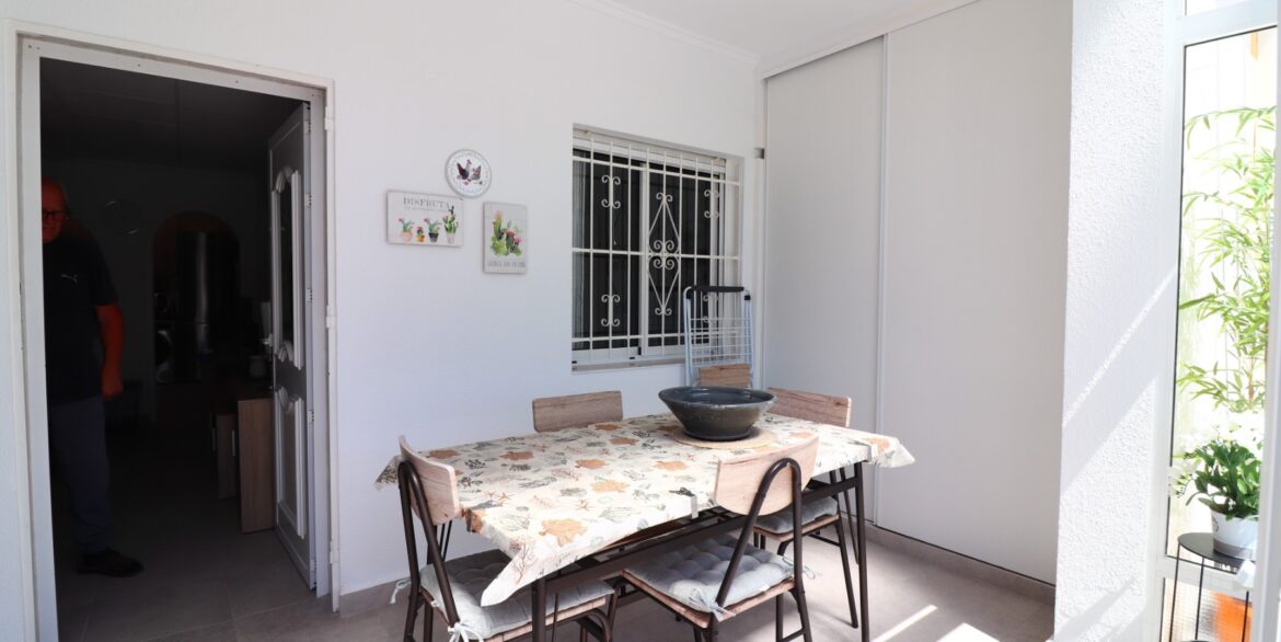 o_1jmo6g2o91kil1elfsi21d9mqnk1t