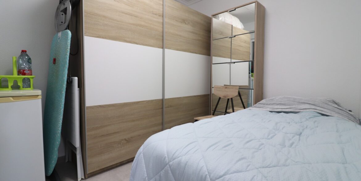 o_1jmo6g2oa1qri1eof1ikans610in25