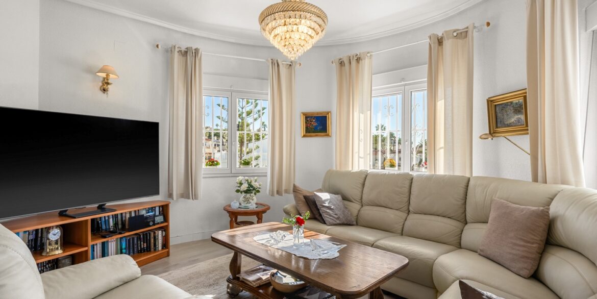 o_1jmsn74sv1ak74pbgkmqvj18tq3h