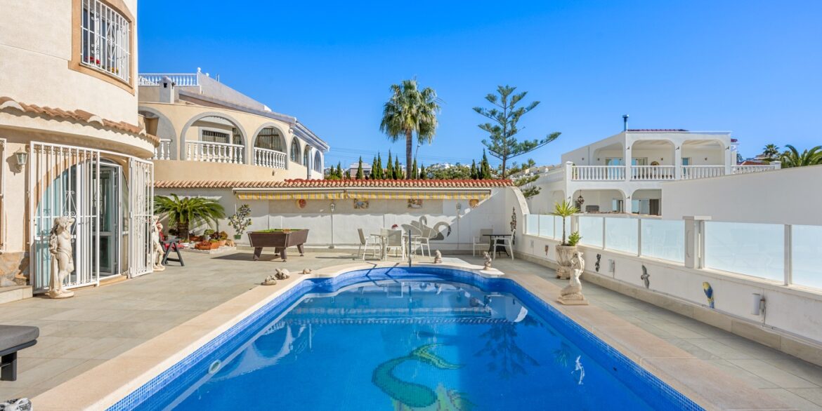 o_1jmsn74sv1cqej6o7mr1504iqa42