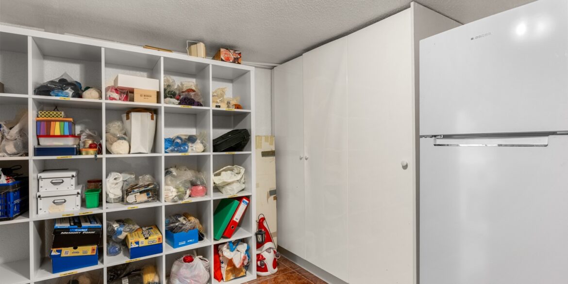 o_1jmsn74sv1qvri9h1drs1537125p2u