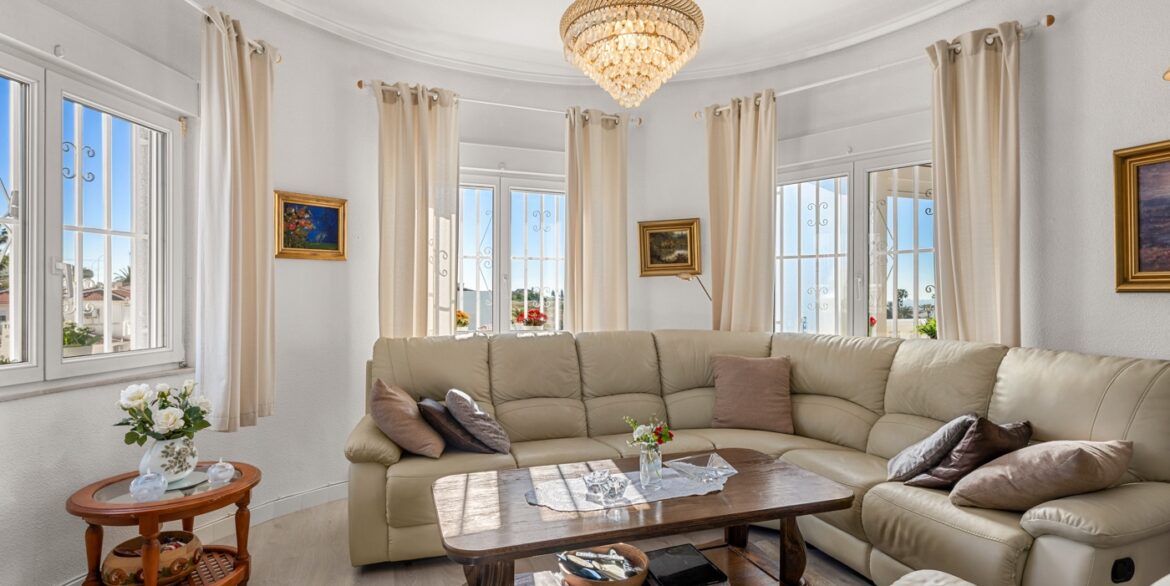 o_1jmsn74svgbp1jh1175r7vbemo3i