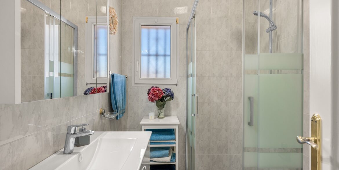 o_1jmsn74svs3p1o05jlami91rvj3d