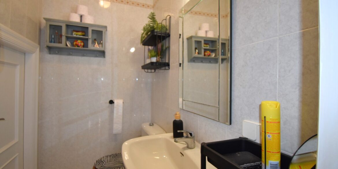 o_1jmt5bp291j7ln4b148e1f601lke2d