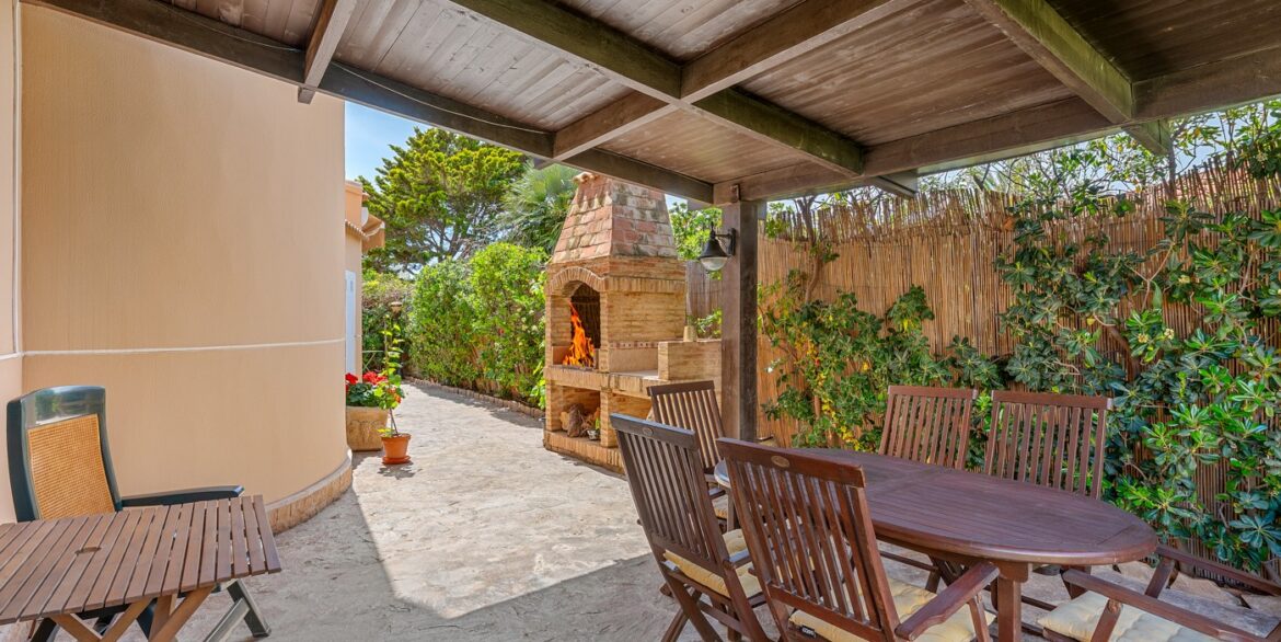 o_1jmt8gcj9vceuact109131svk48