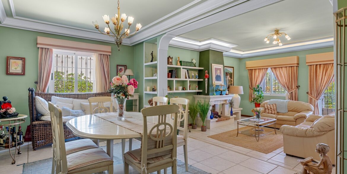 o_1jmt8gcja16cr4fp1hhbr5opc44k