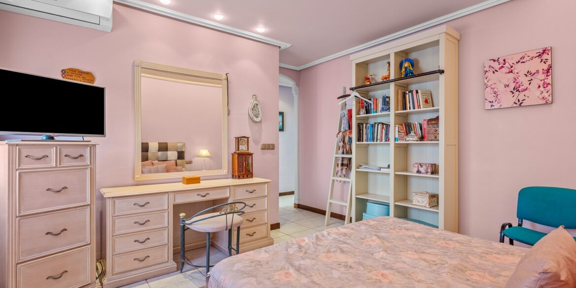 o_1jmt8gcja9s7e6p1882slkld64r