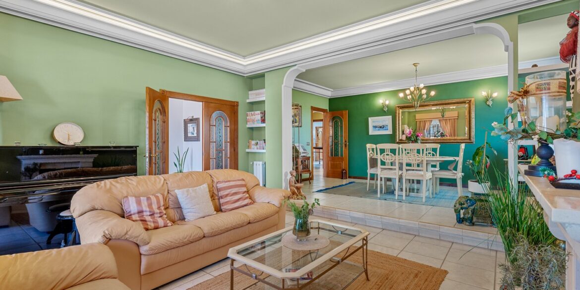 o_1jmt8gcjahd71f691dfd19rafur4n