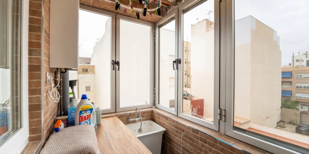 o_1jmt8sb4au3v1272rql1ptdrtc21