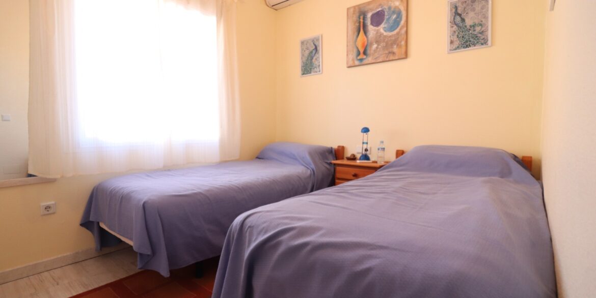 o_1jmvk7qrhk8p1d8p4329d6gbb2j