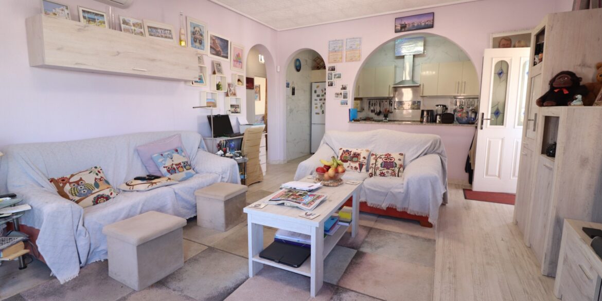 o_1jmvk7qrho7hk3d1vik1661b8a2c