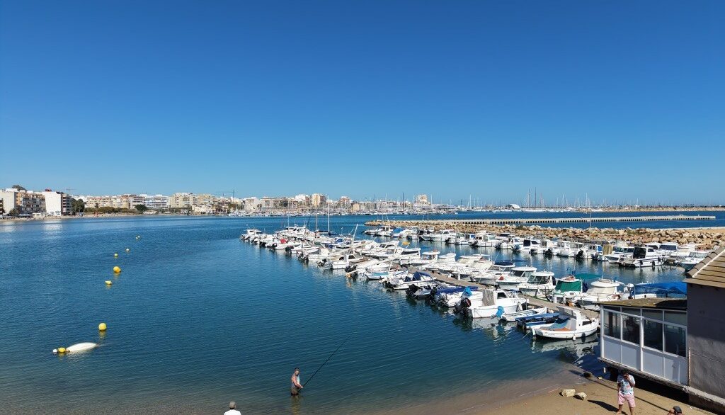 o_1jmvo7ggj15ba1tf01dbld2a8r18