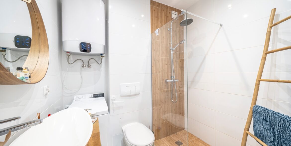 o_1jn7nq46u17e71efc1p09nt1dgc2h