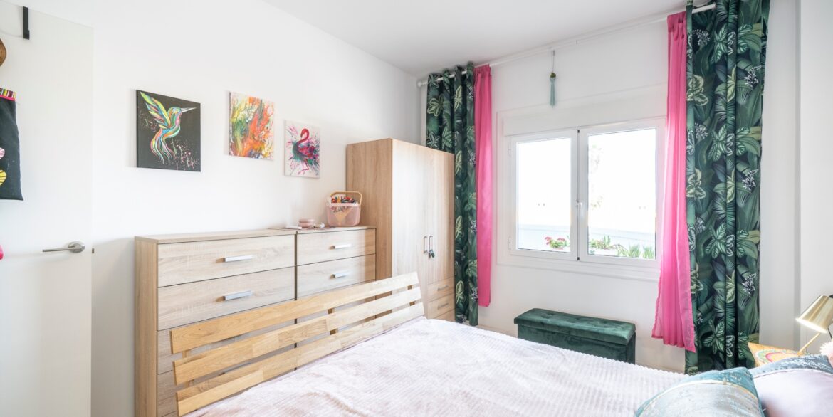 o_1jn7nq46u1jeq1uhcgturf1kb92k