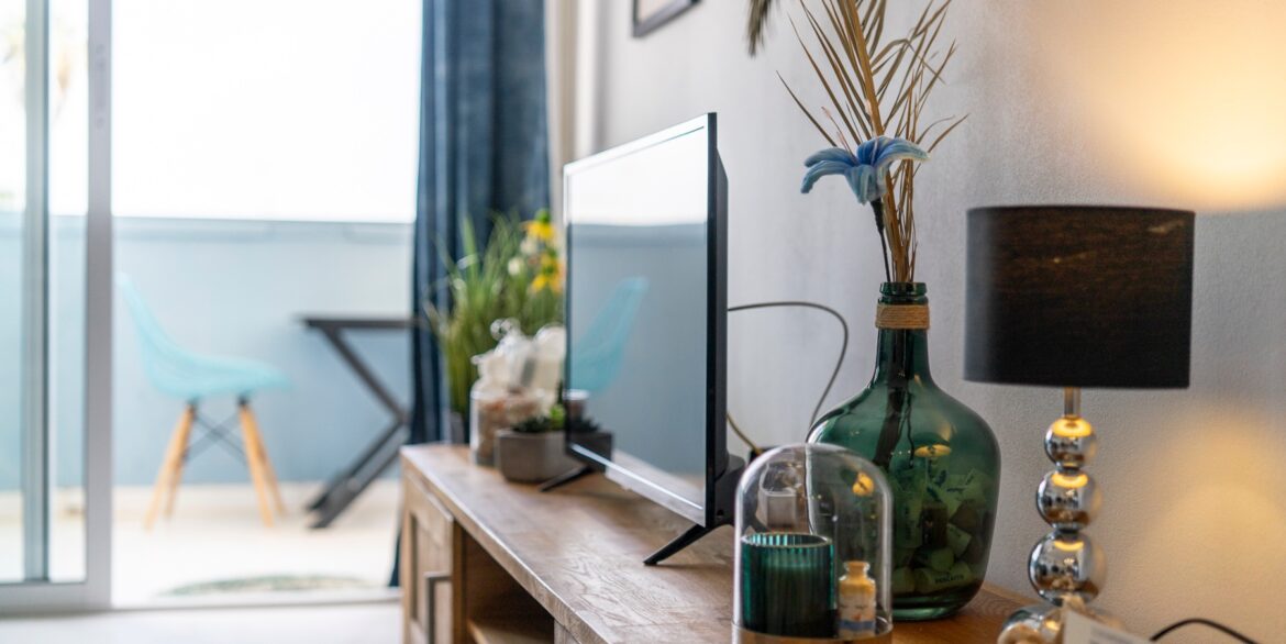 o_1jn7nq46ulh6t9ev98111i1cvm2c