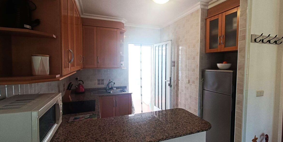 12500_beautiful_bungalow_on_montemar_181225125005_11