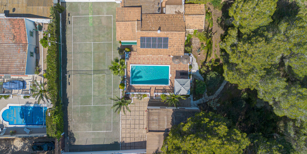 VILLA BENNECKEE