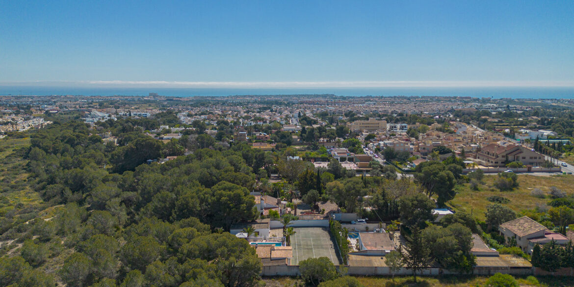 VILLA BENNECKEE