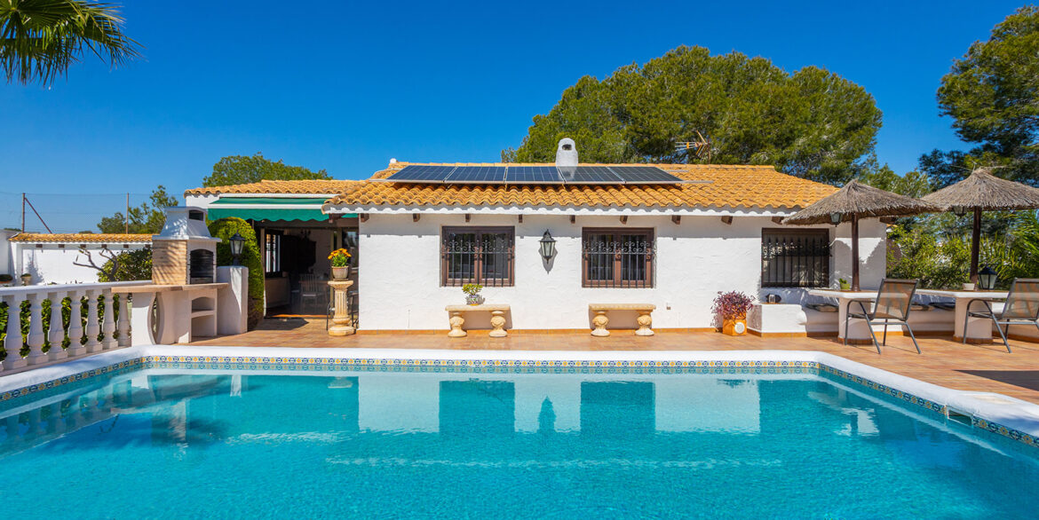 VILLA BENNECKEE