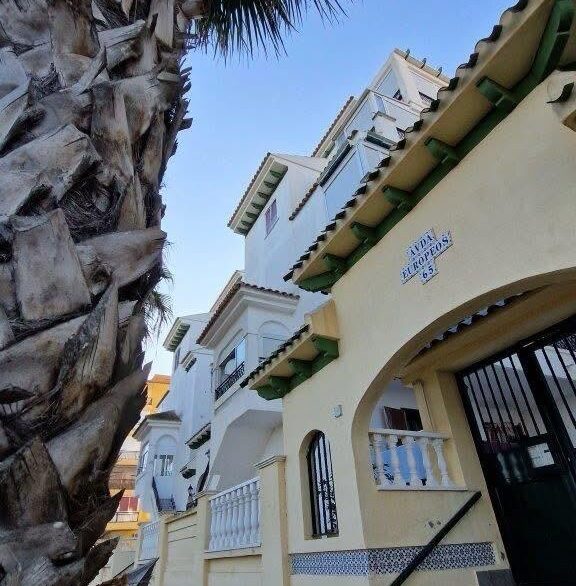 o_1jgjvqadcka06lvdm18cj97035